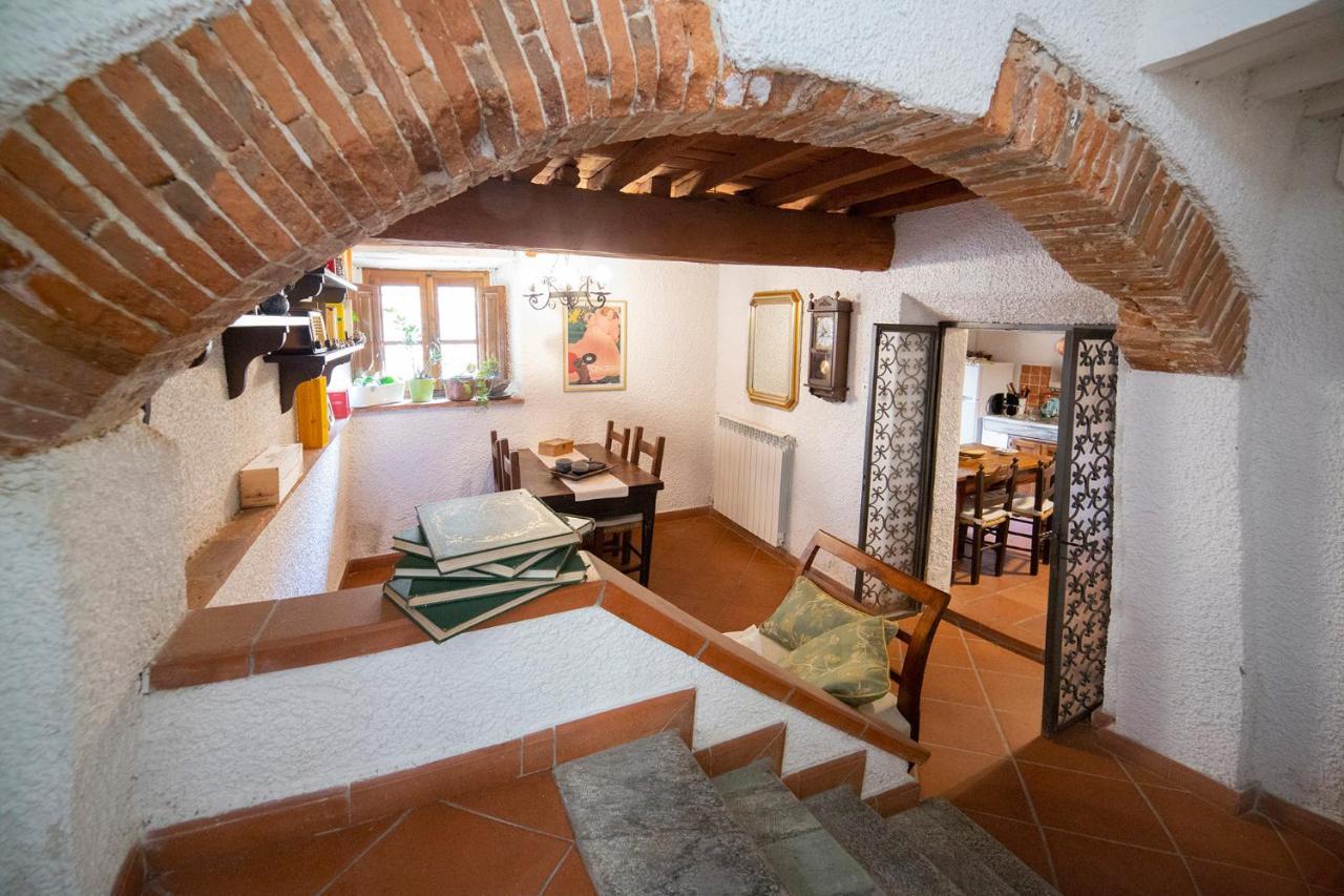 Bed and Breakfast Dulcis In Borgo Santa Lucía Exterior foto